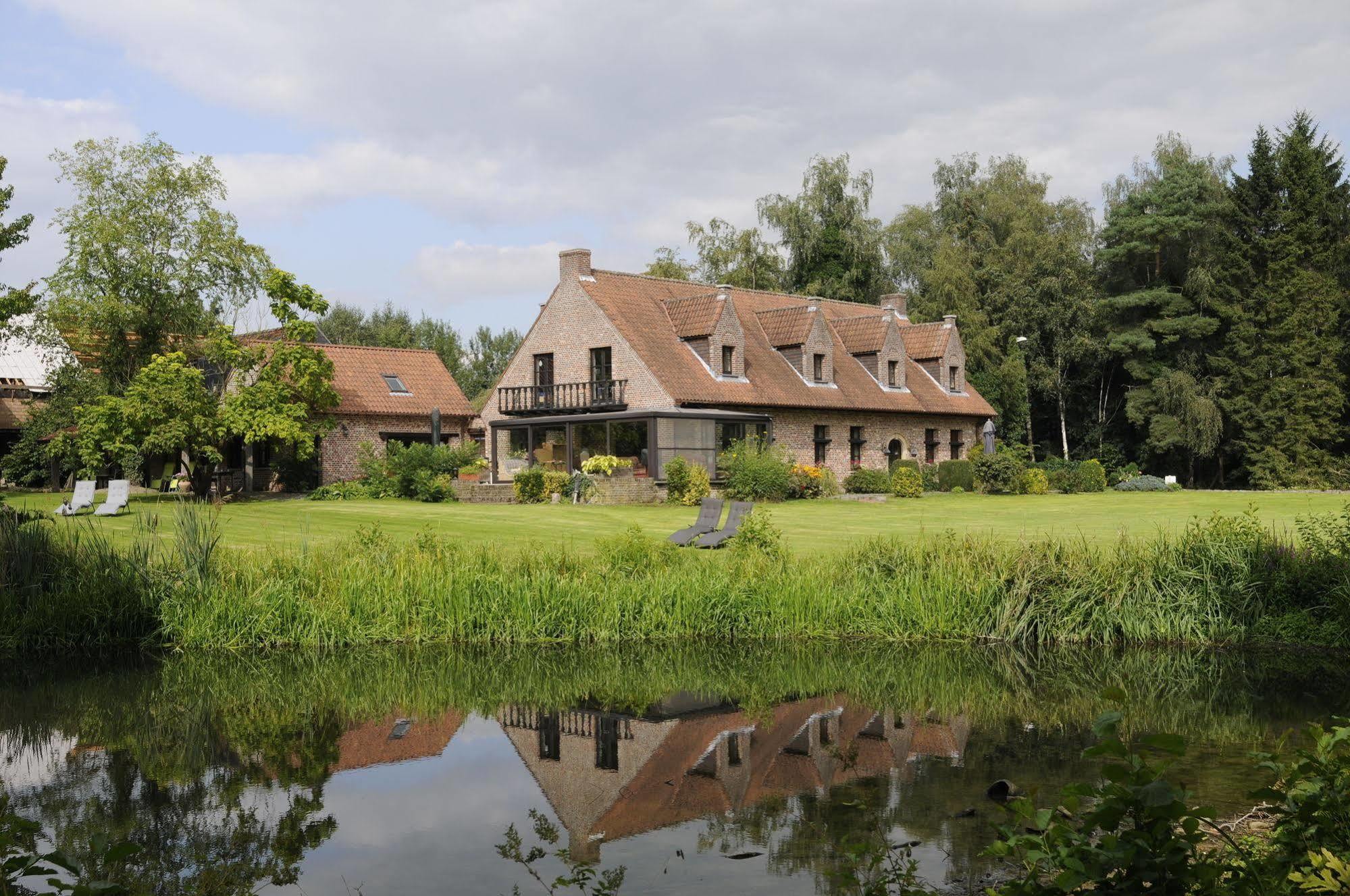 'T Vijverhof Viane Exteriör bild